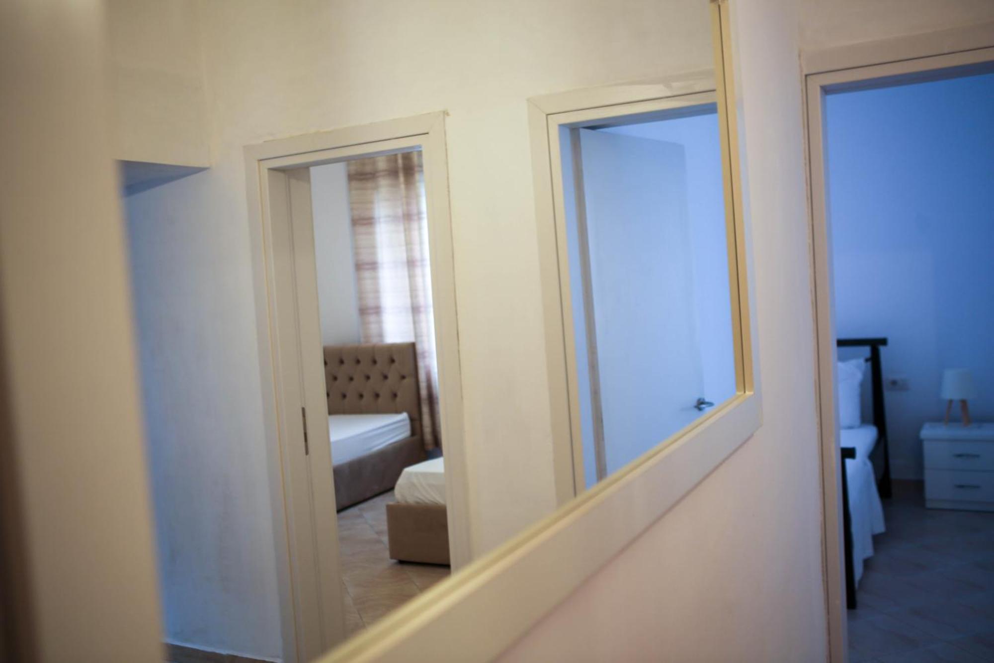 סרנדה Apartment Jani מראה חיצוני תמונה