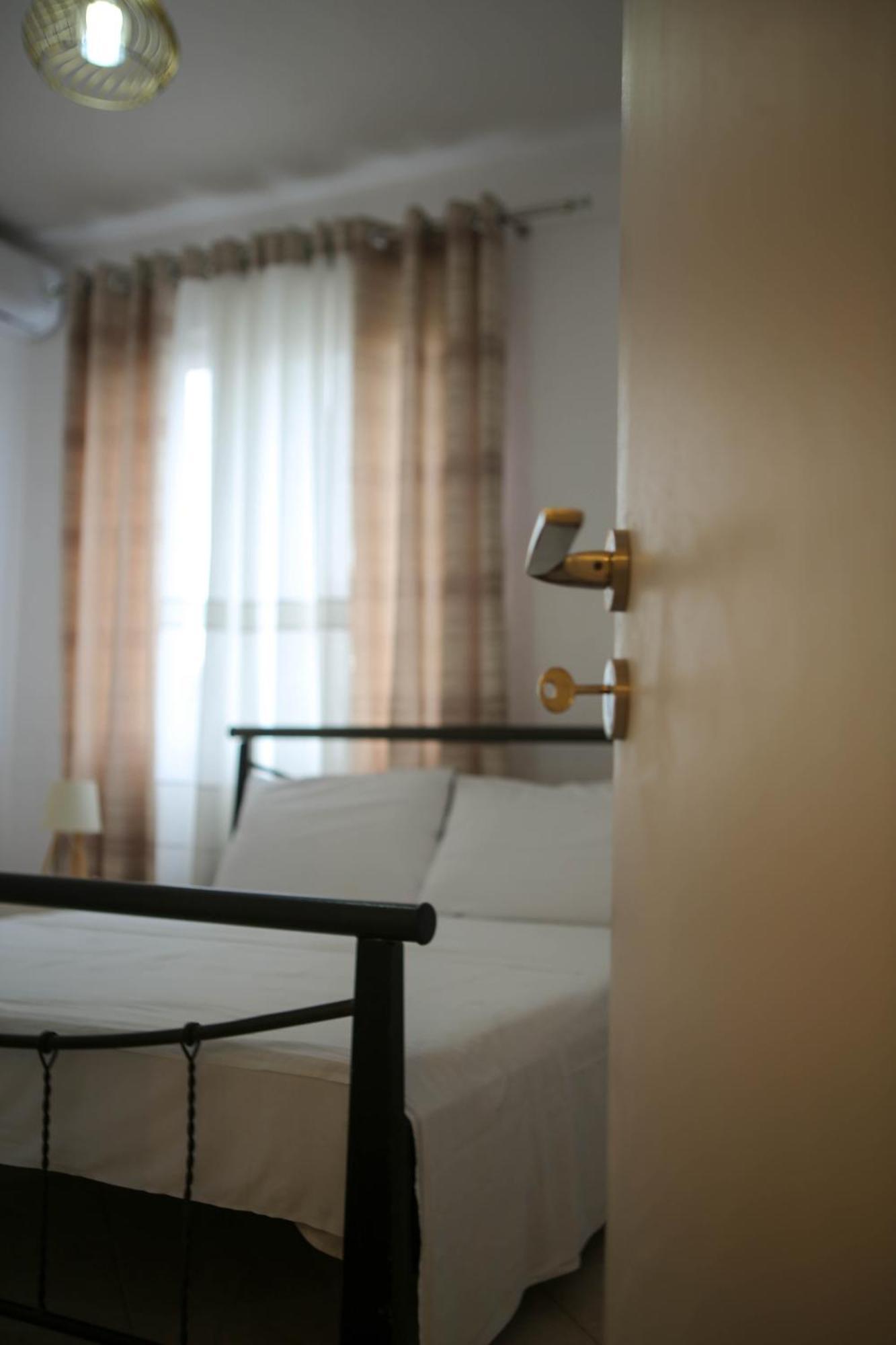 סרנדה Apartment Jani מראה חיצוני תמונה